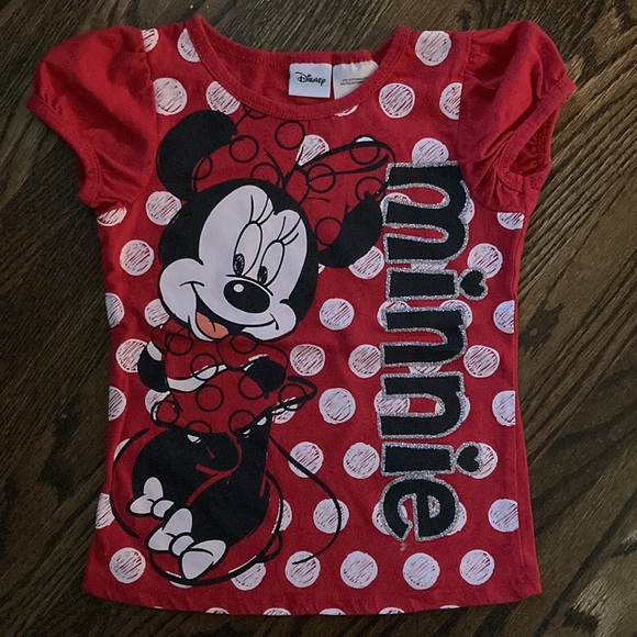 Pair of Minnie Mouse shirts - Picture 2 of 7